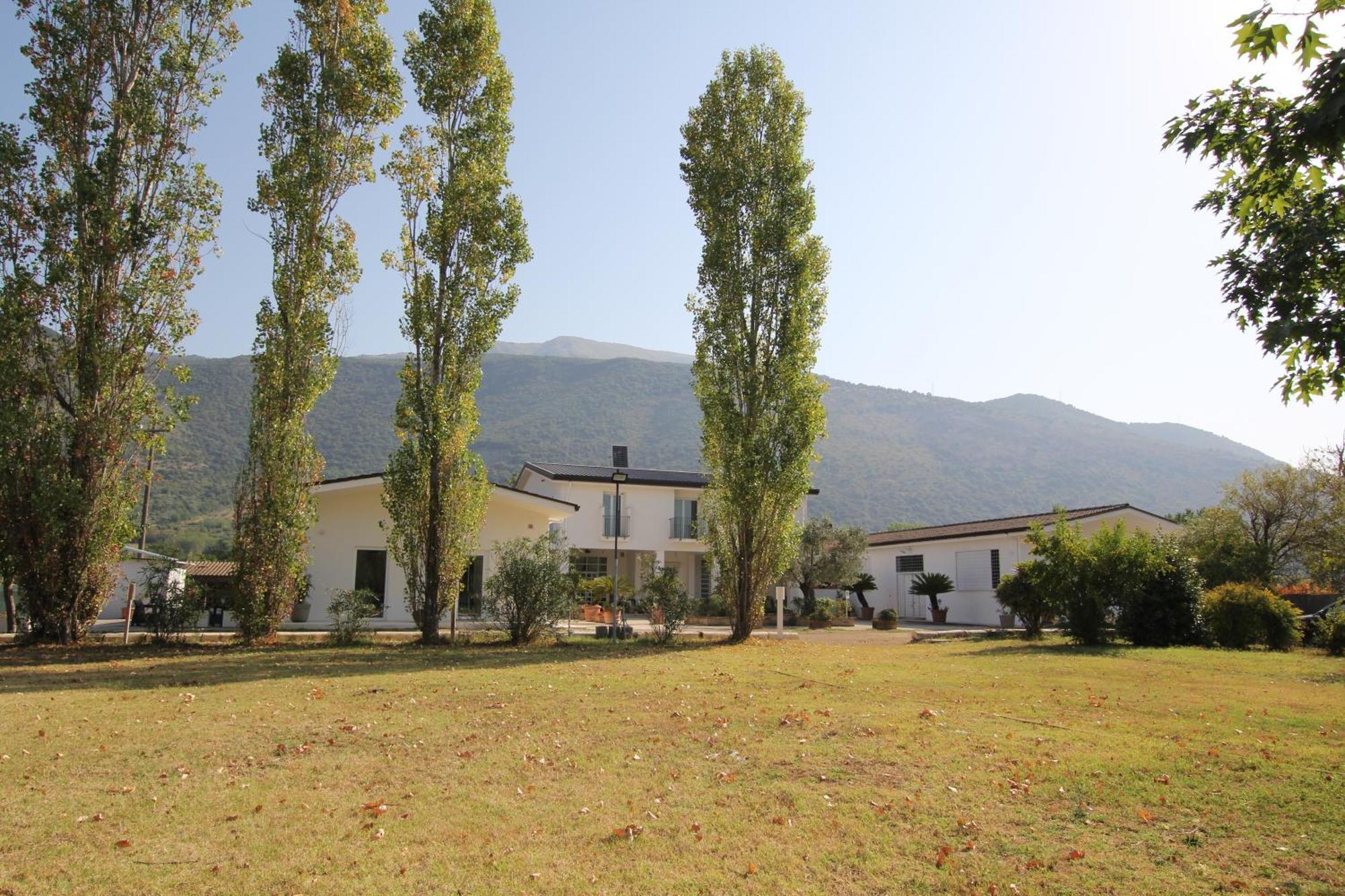 Villa Capodacqua Castrocielo Buitenkant foto